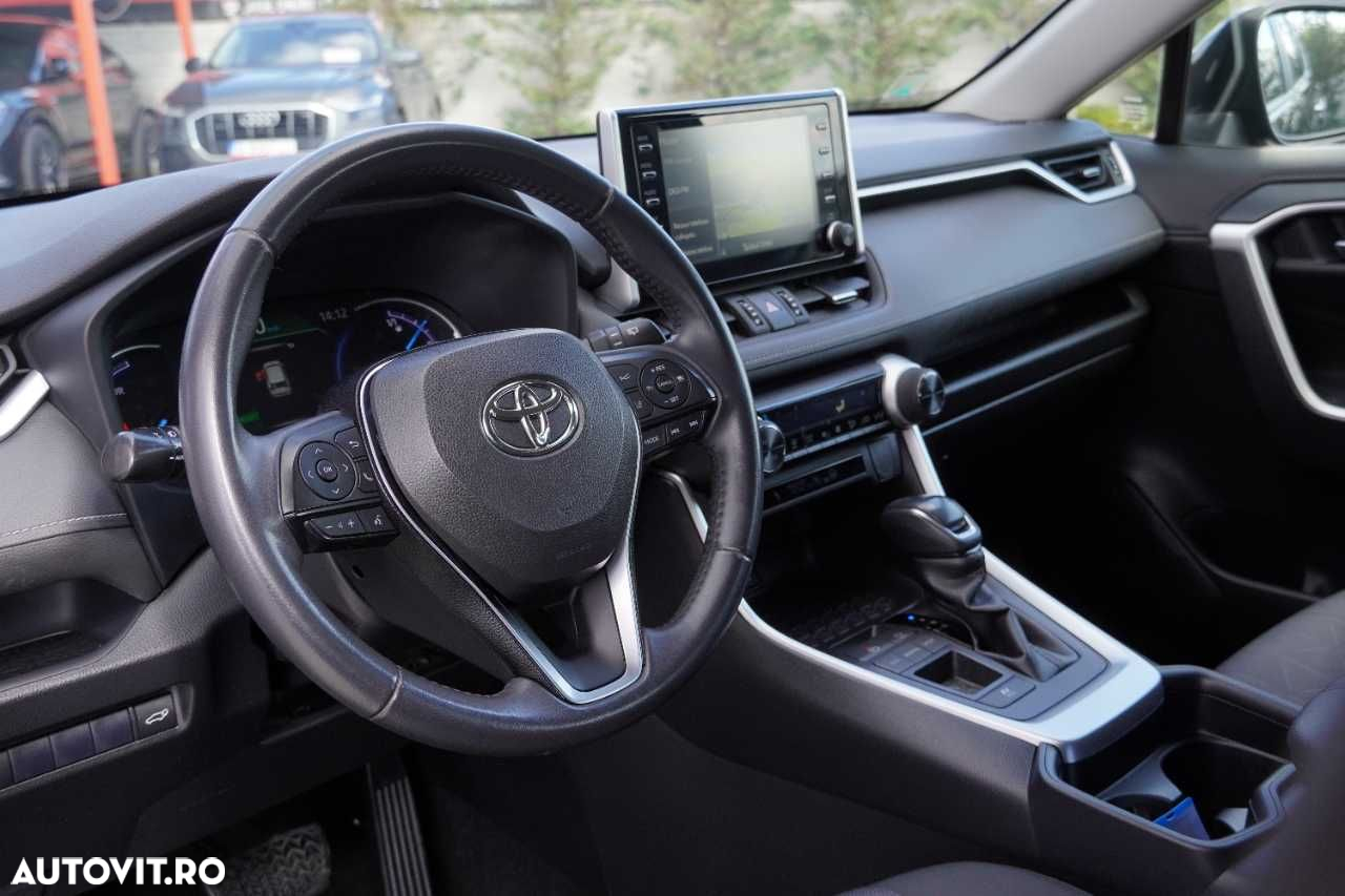 Toyota RAV4 - 14