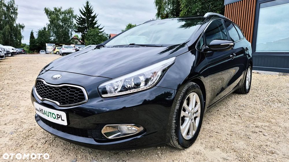 Kia Ceed 1.6 GDI Platinum Edition - 30