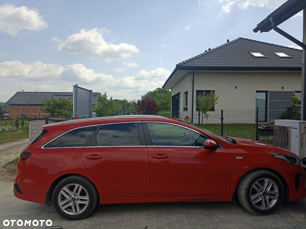 Kia Ceed - 7