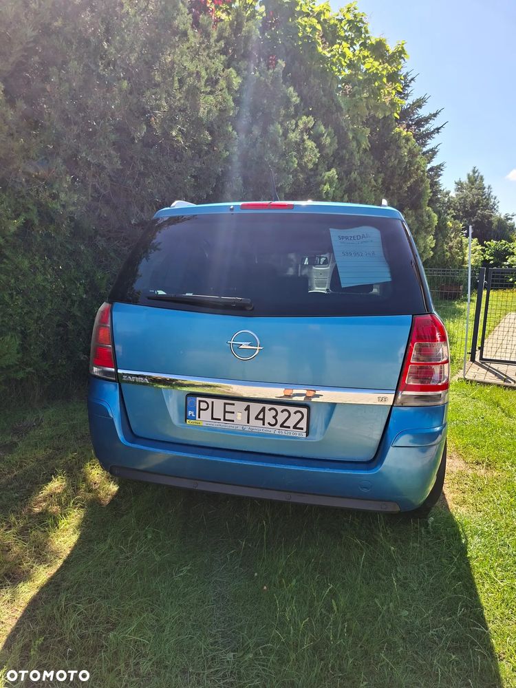 Opel Zafira - 13