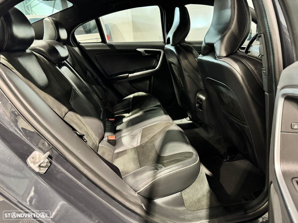 Volvo S60 2.0 D2 R-Design - 21