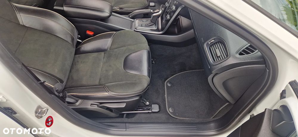 Volvo V40 - 21