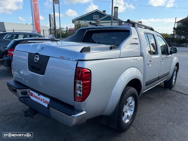 Nissan Navara 2.5 dCi CD SE - 12