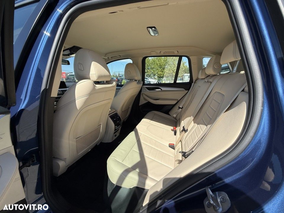 BMW X3 xDrive30e AT PHEV - 15