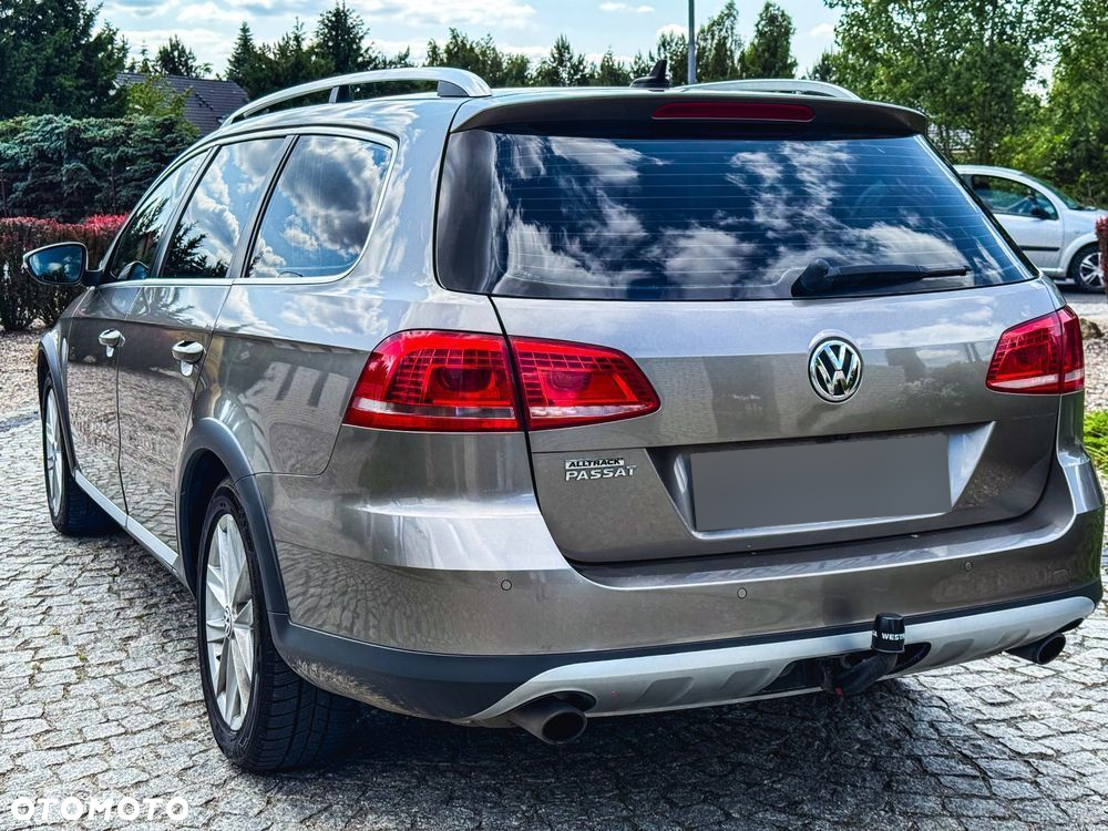 Volkswagen Passat Alltrack 2.0 TDI 4Mot DSG - 14