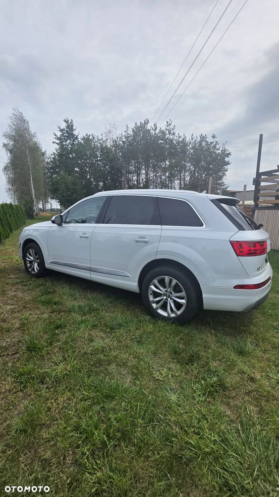 Audi Q7 - 4