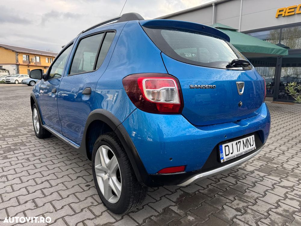 Dacia Sandero 1.5 dCI Stepway - 3