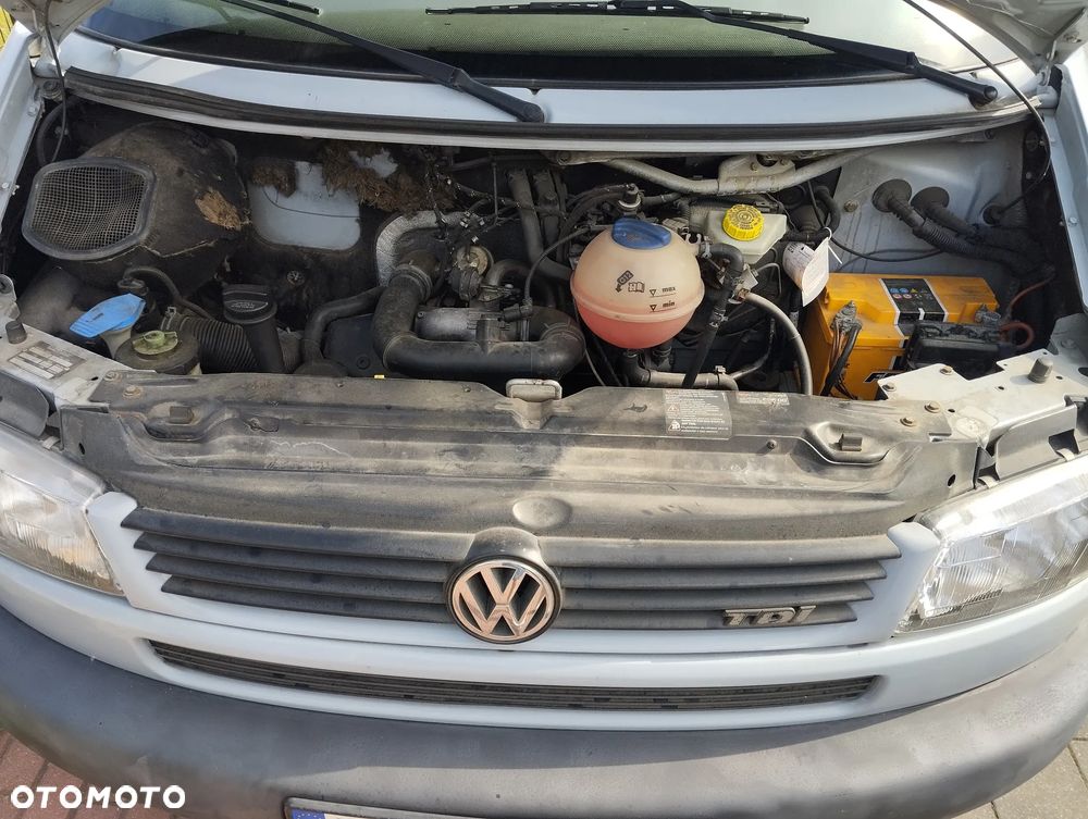 Volkswagen Transporter - 12