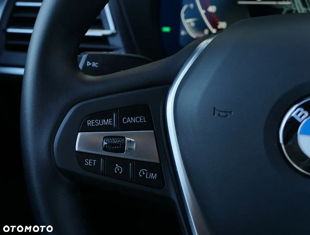 BMW X3 xDrive20i mHEV - 22