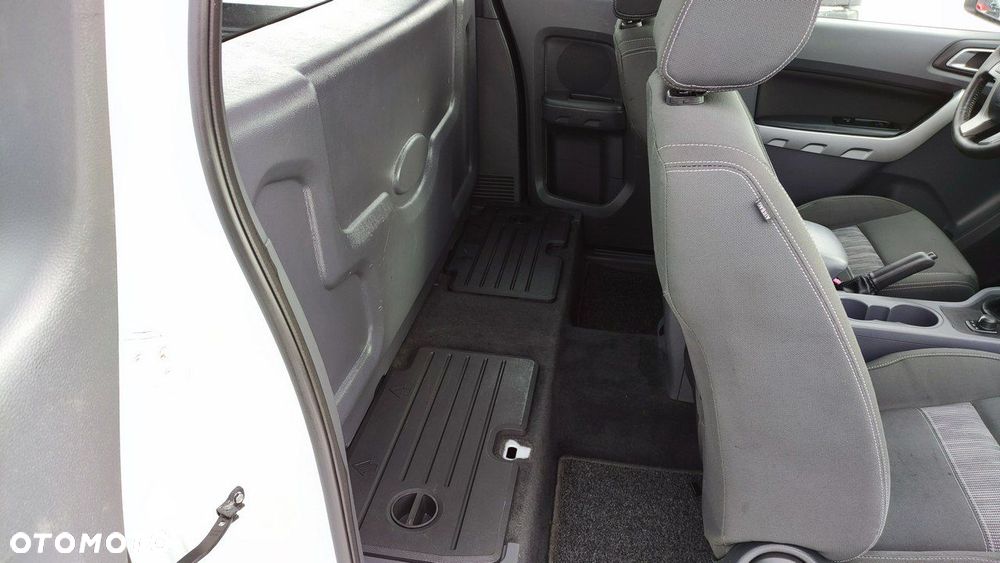 Ford Ranger 2.2 TDCi 4x4 DC Limited - 24