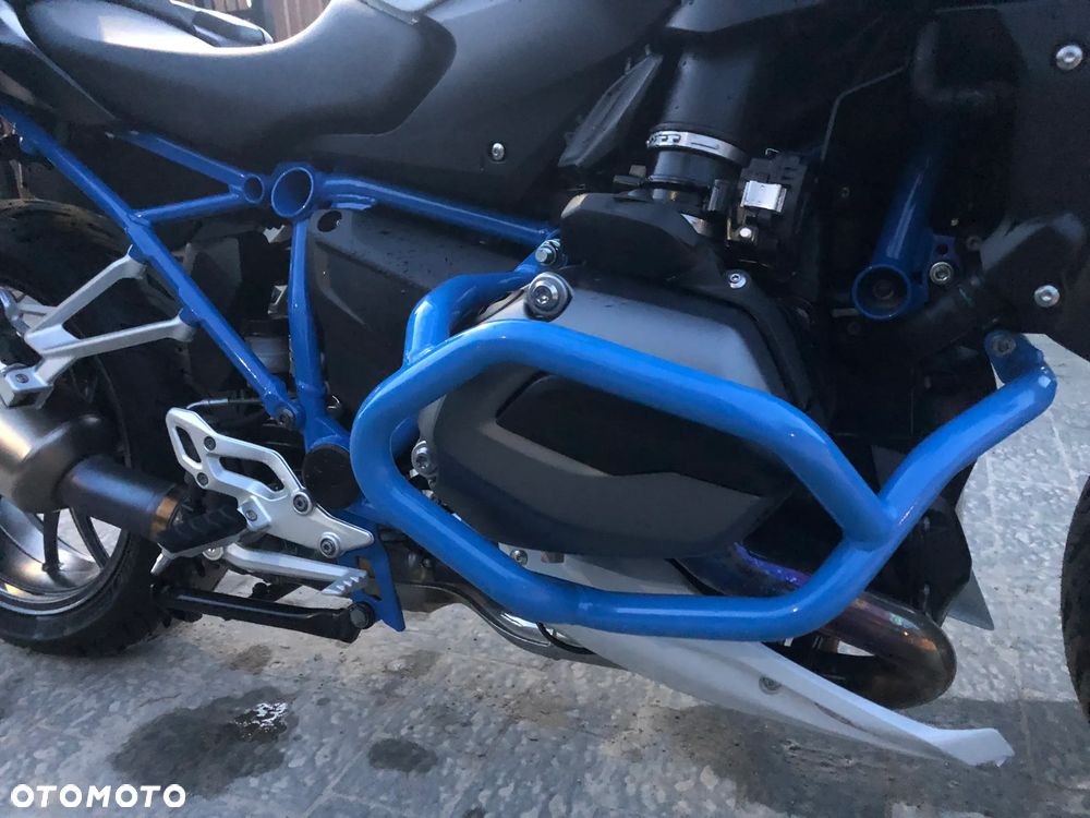 BMW R - 19