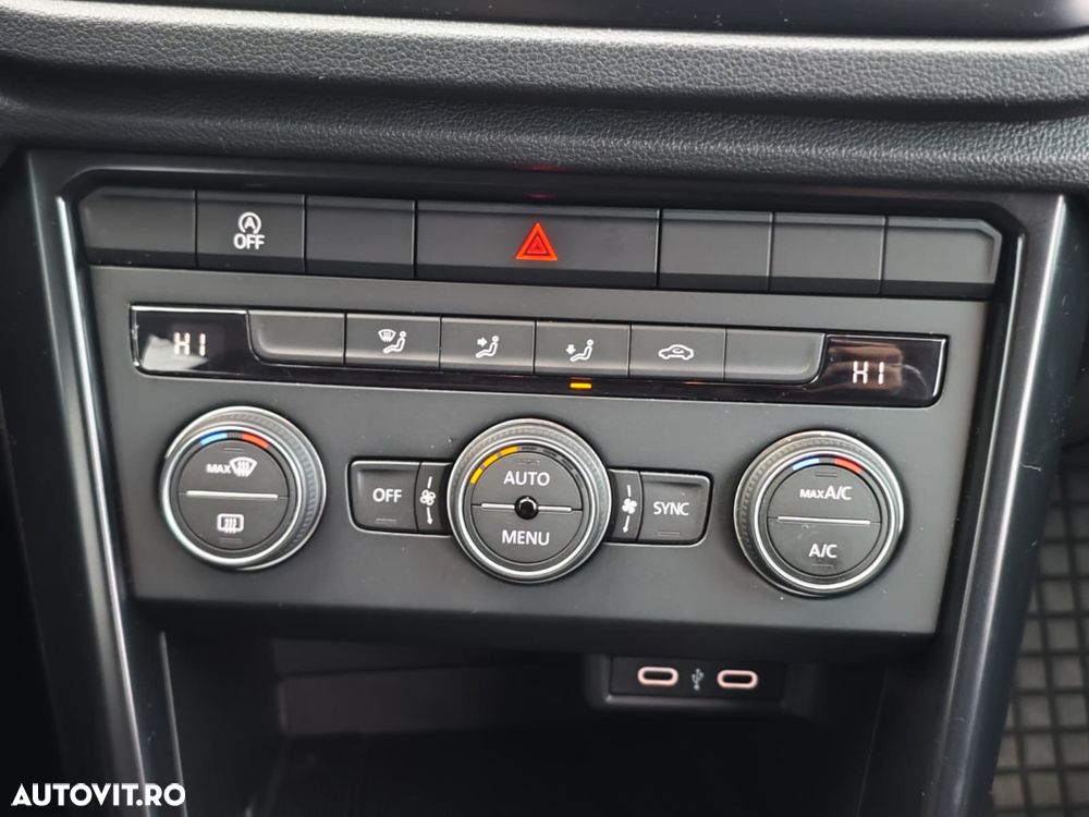 Volkswagen T-Roc 1.0 TSI Advanced - 18