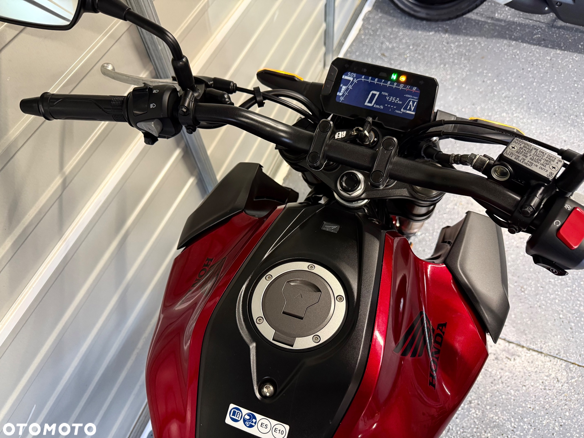 Honda CB - 7