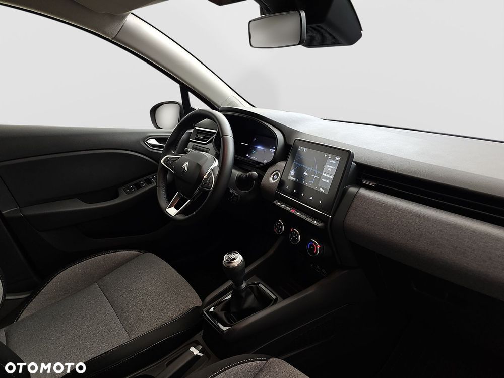 Renault Clio 1.0 TCe Evolution - 32