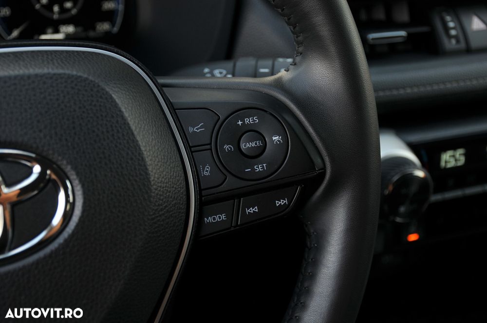 Toyota RAV4 - 23