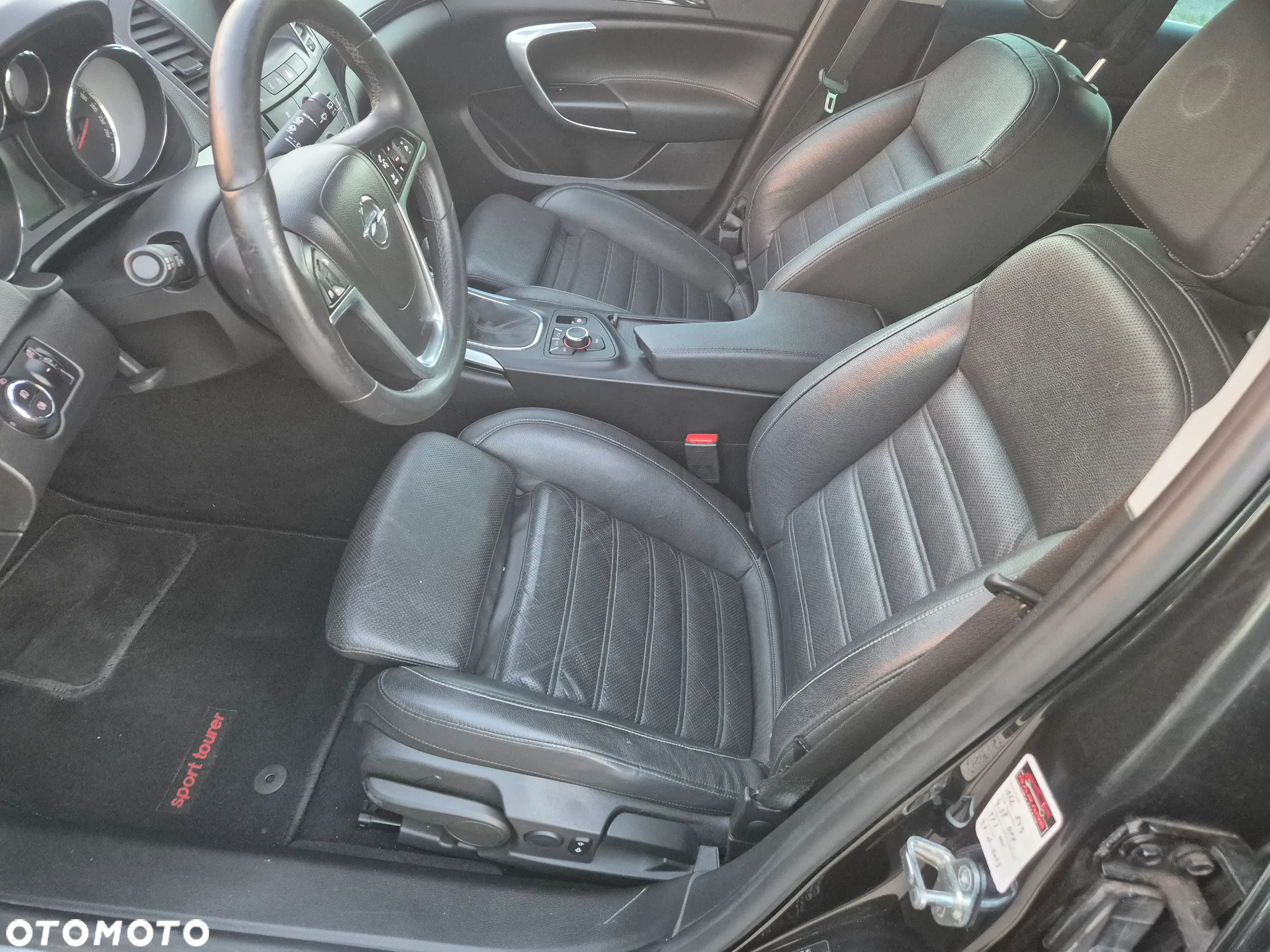 Opel Insignia 2.0 CDTI Sports Tourer Design Edition - 13