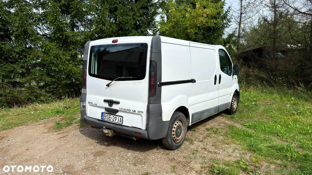 Opel Vivaro - 8