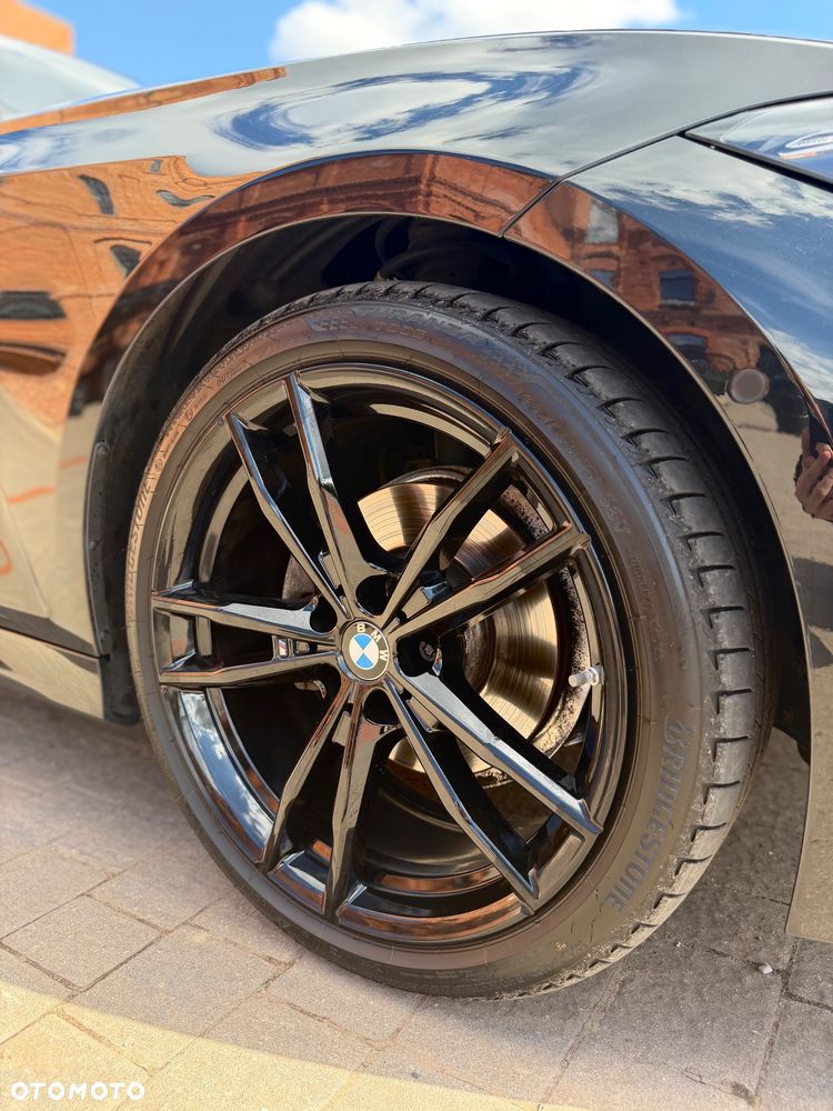 BMW Seria 3 320d xDrive mHEV M Sport - 13