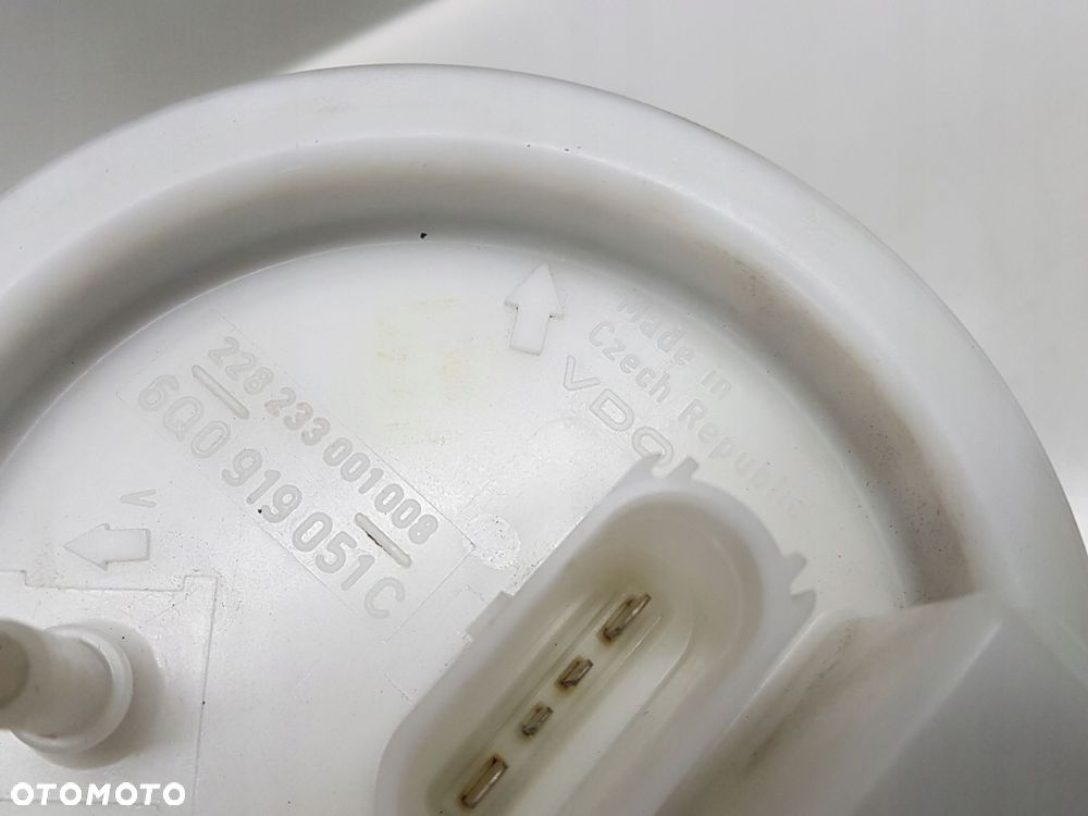 VW POLO 9N 1.2 B POMPKA PALIWA PŁYWAK 6Q0919051C - 6