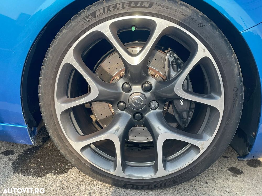 Opel Astra GTC 2.0 Turbo Ecotec Start/Stop OPC - 7