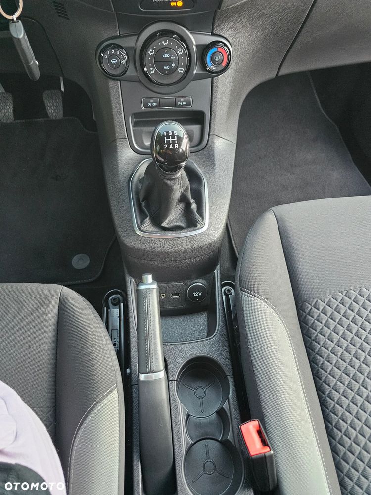 Ford Fiesta 1.0 Start-Stop Titanium - 27