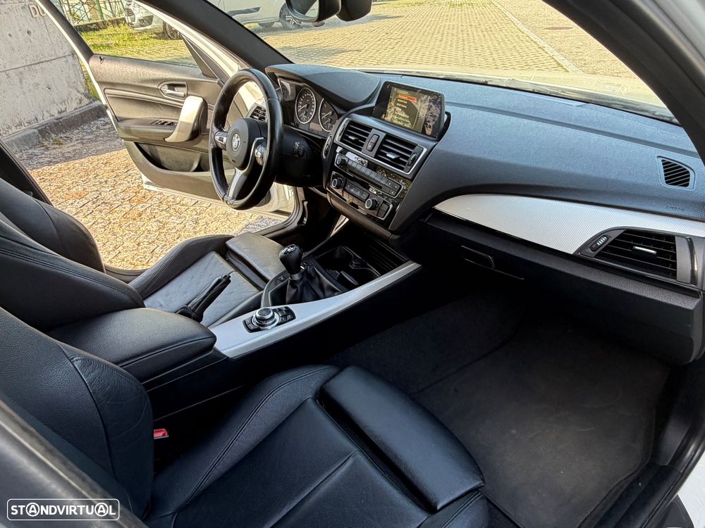 BMW 116 d Pack M - 8