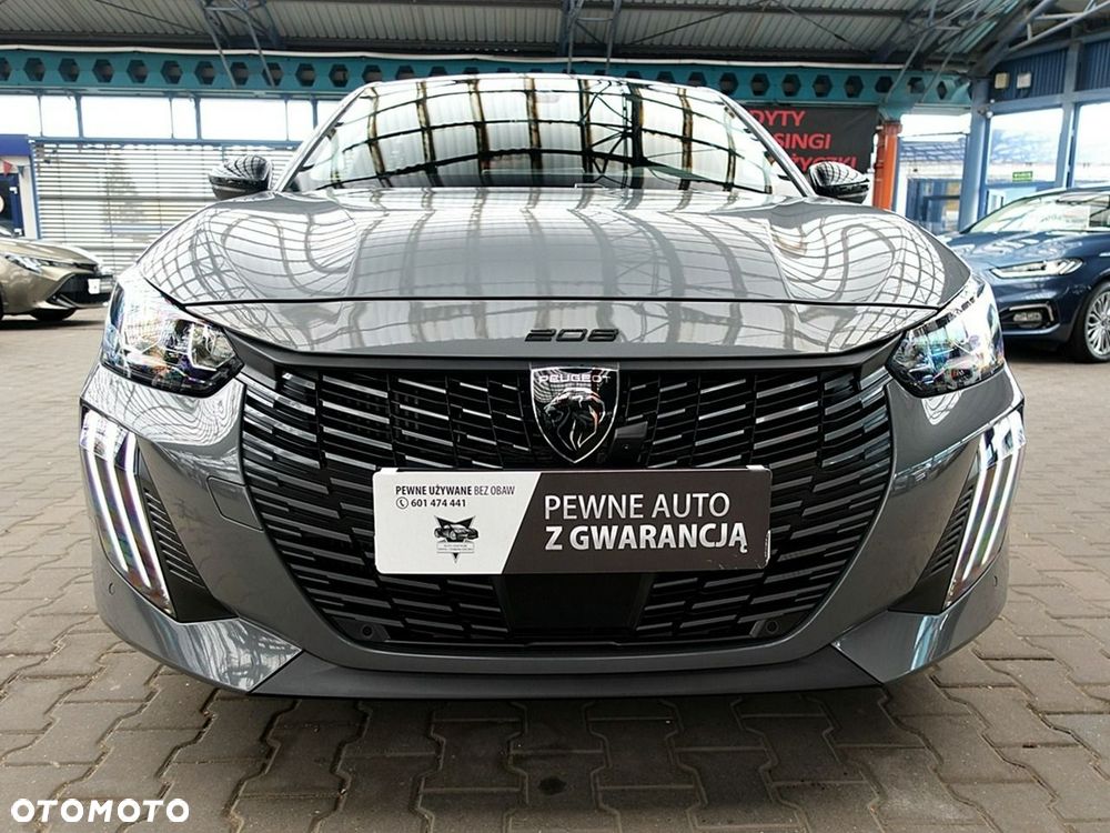 Peugeot 208 - 6