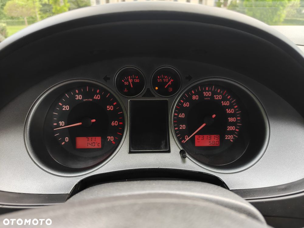 Seat Ibiza 1.2 12V Amaro - 24