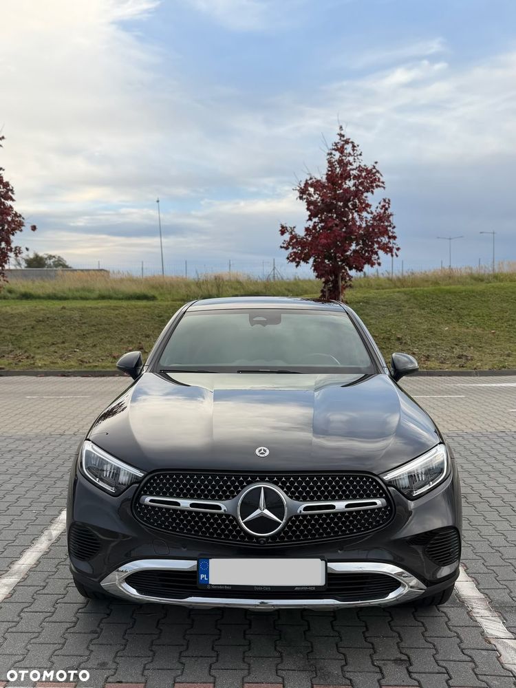 Mercedes-Benz GLC - 12