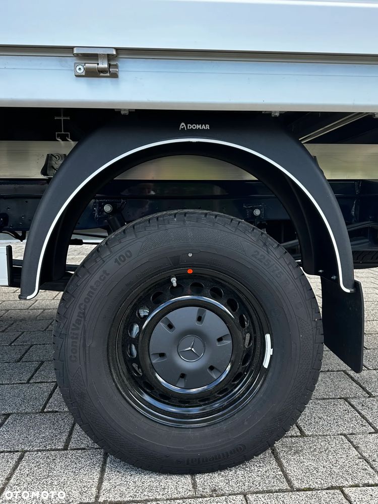 Mercedes-Benz Sprinter 319 CDI Pro długi 4x4 z zabudową skrzyniową - 10