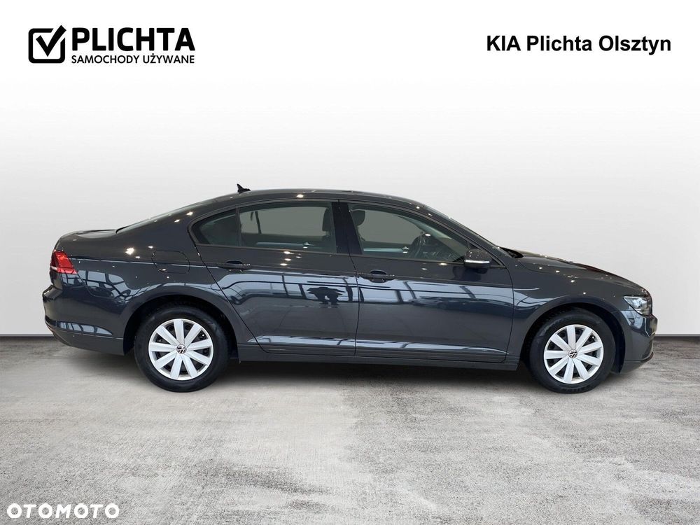 Volkswagen Passat - 6