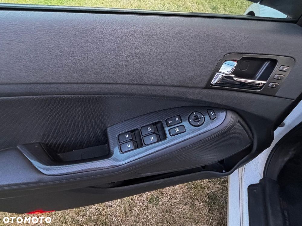 Kia Optima 1.7 CRDi L - 17