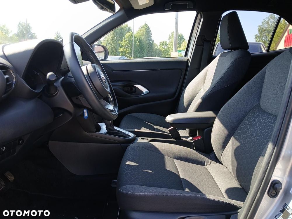 Toyota Yaris Cross Hybrid 1.5 Comfort - 13