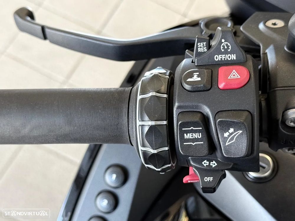 BMW R 1250 RT TRIPLE BLACK - 7