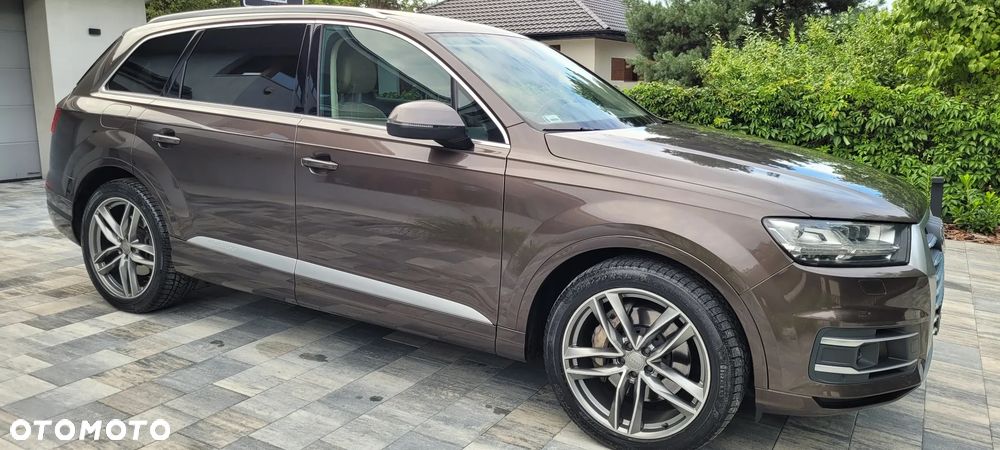 Audi Q7 2018 photo 2
