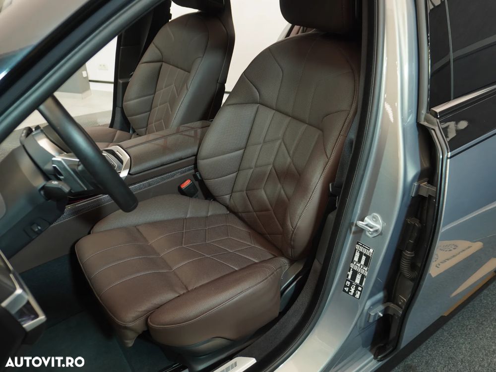 BMW Seria 7 740d xDrive - 9