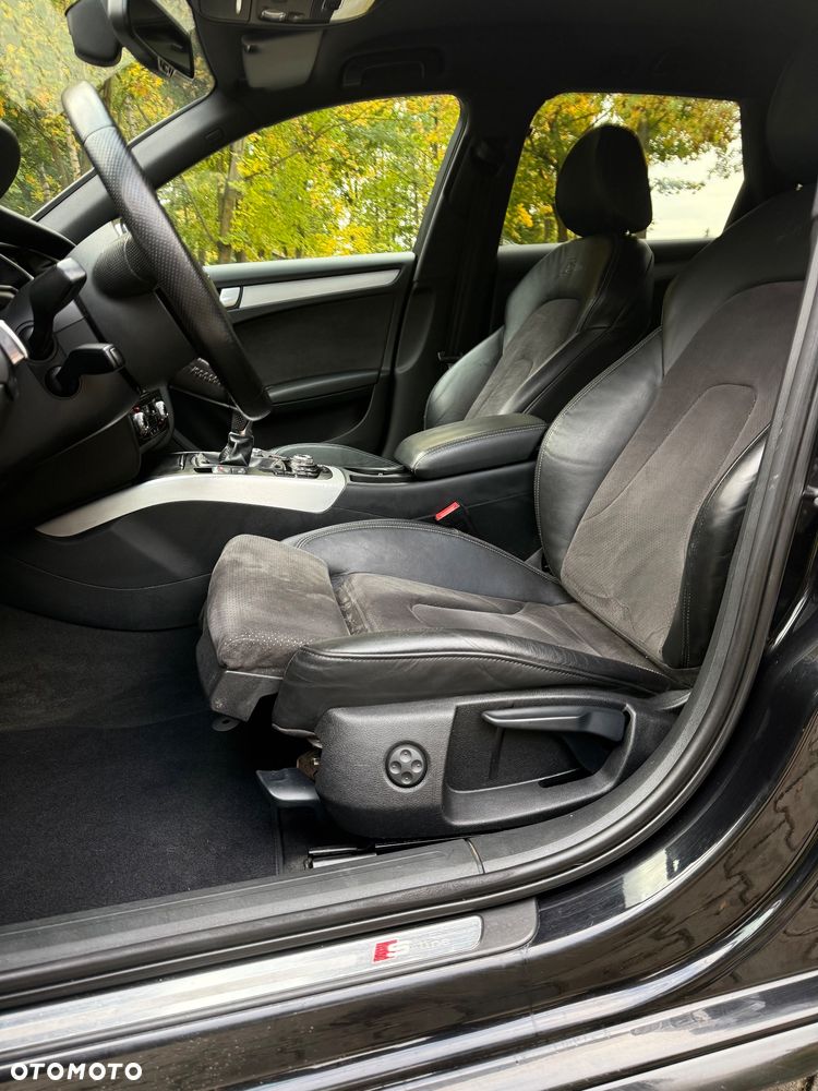 Audi A4 Avant 2.0 TDI DPF clean diesel S line Sportpaket - 11