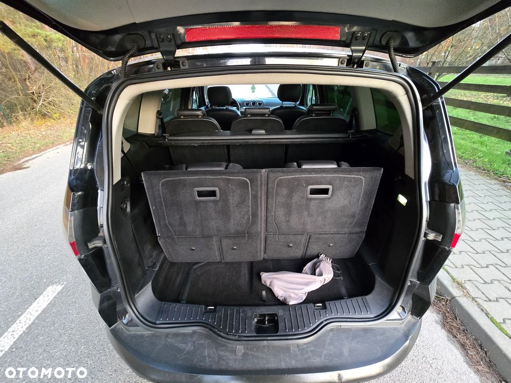 Ford S-Max 2.0 TDCi DPF Titanium - 34