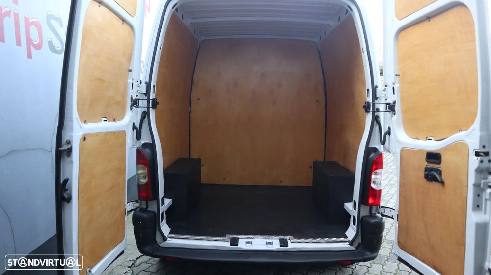 Renault Master 2.5 dci 100 L2H2 7 lugares - 5