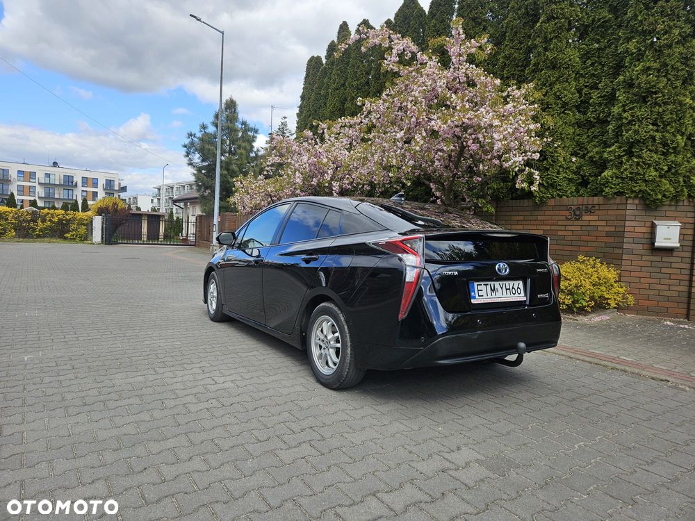 Toyota Prius Hybrid Comfort - 2
