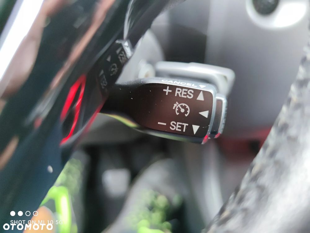 Toyota Aygo x-play connect - 24