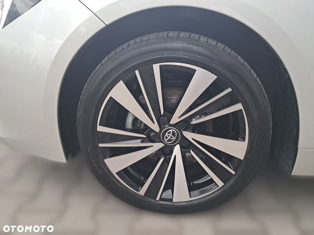 Toyota Corolla - 11
