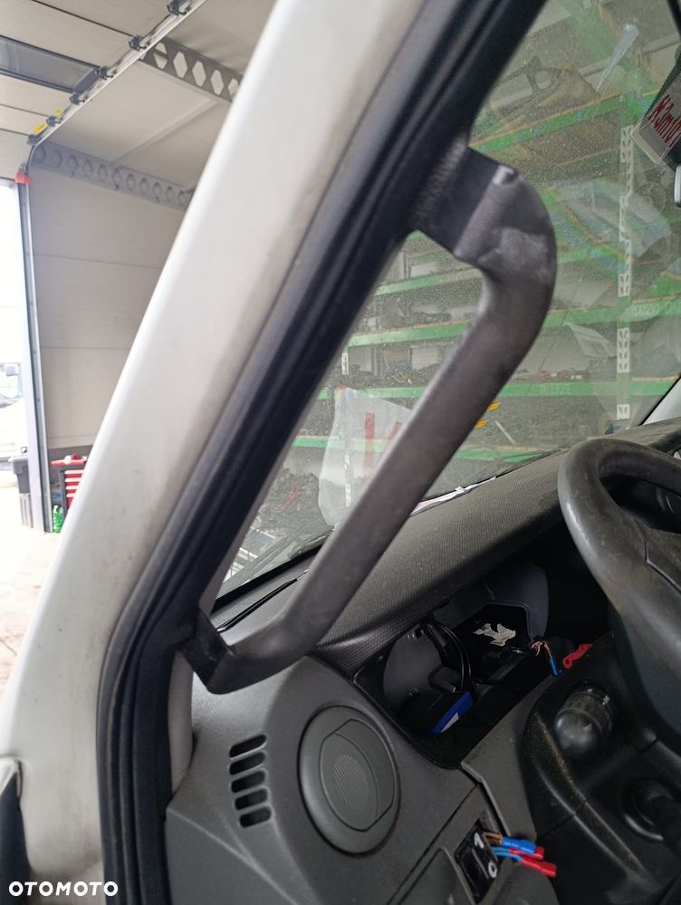 RĄCZKA UCHWYT SUFITOWY PRAWY IVECO DAILY 5801258970 - 2