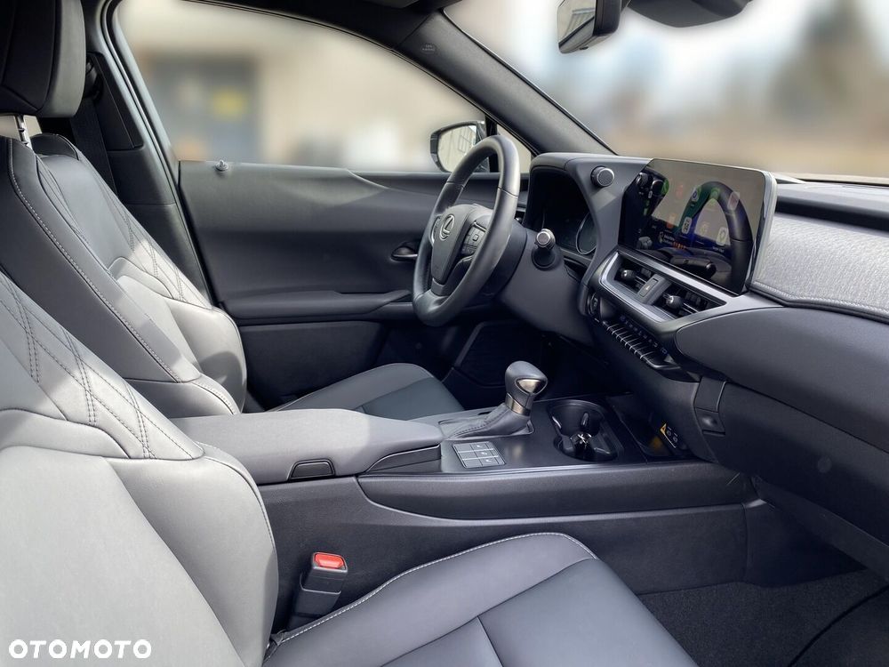 Lexus UX 250h GPF F Sport Design 2WD - 13