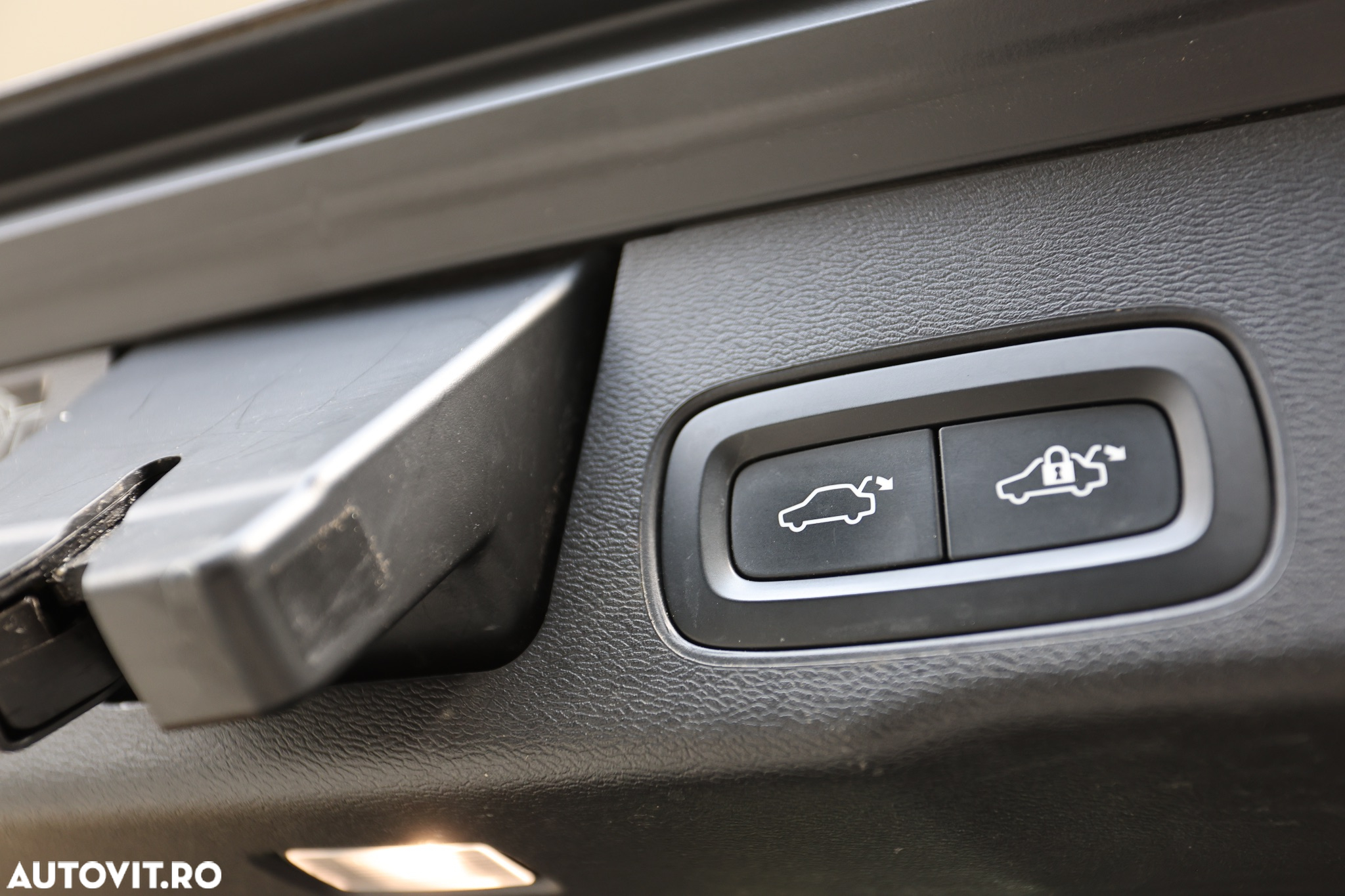 Volvo XC 60 Recharge T6 Twin Engine eAWD Inscription Expression - 9