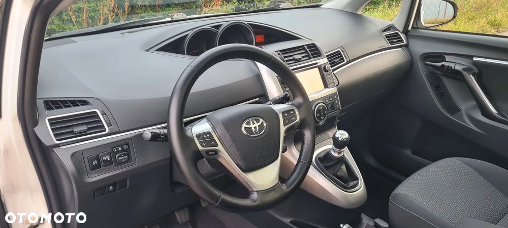 Toyota Verso 1.6 5-Sitzer Edition S+ - 12