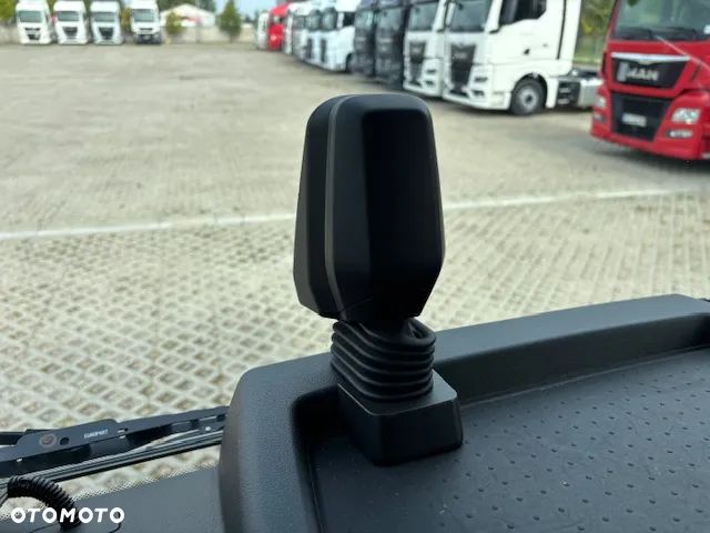 MAN TGL 12.250 KONTENER + WINDA 1500 KG - 10