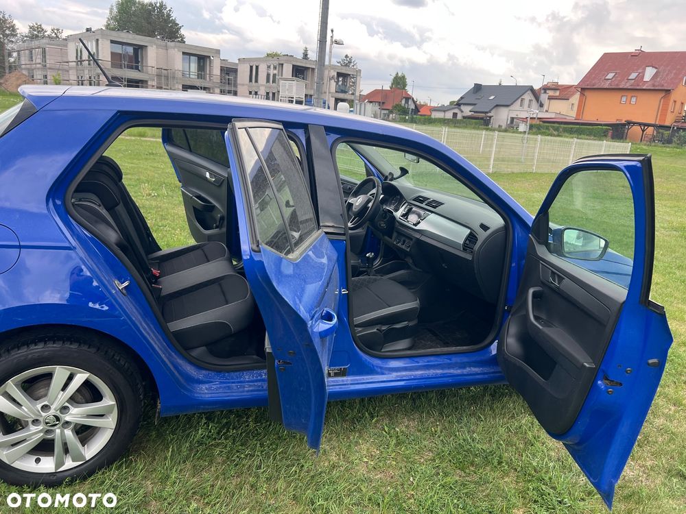 Skoda Fabia - 12
