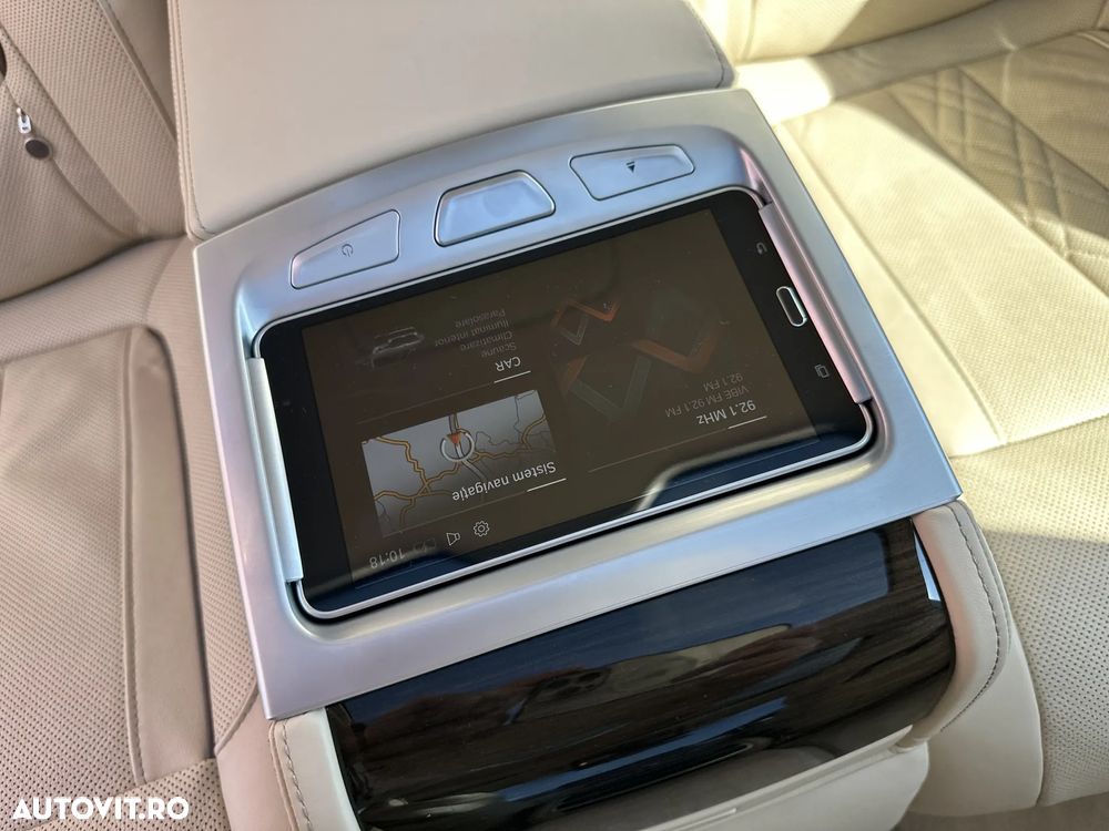 BMW Seria 7 745Le - 25