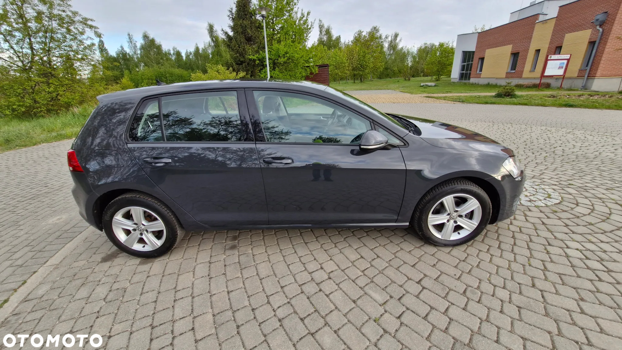 Volkswagen Golf VII 1.2 TSI BMT Trendline Perfectline - 4